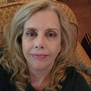 Meet your Posher, Teresa